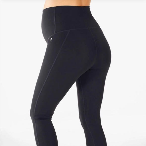 PureLuxe High-Waisted Maternity 7/8 Legging - Picture 7 of 7